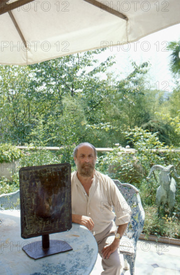 Le sculpteur César