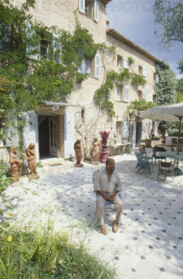 Le sculpteur César