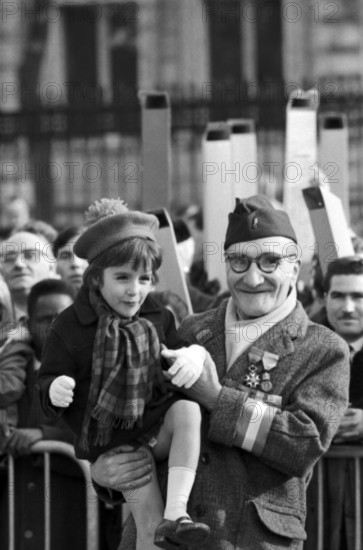 Cérémonie commémorative du 11 novembre 1960