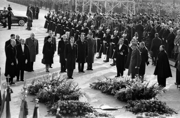 Cérémonie commémorative du 11 novembre 1960