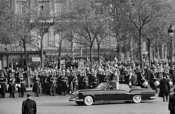 Cérémonie commémorative du 11 novembre 1960