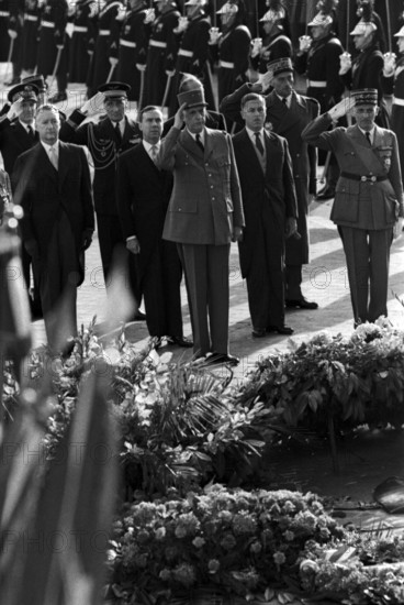 Cérémonie commémorative du 11 novembre 1960