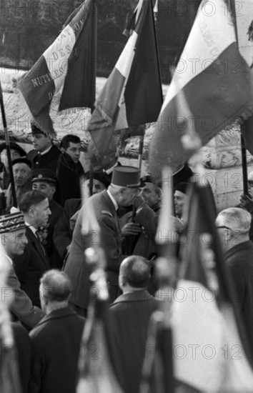 Cérémonie commémorative du 11 novembre 1960