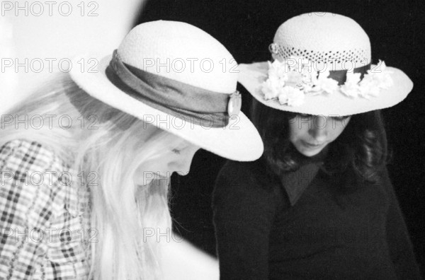 Sylvie Vartan, Chantal Goya