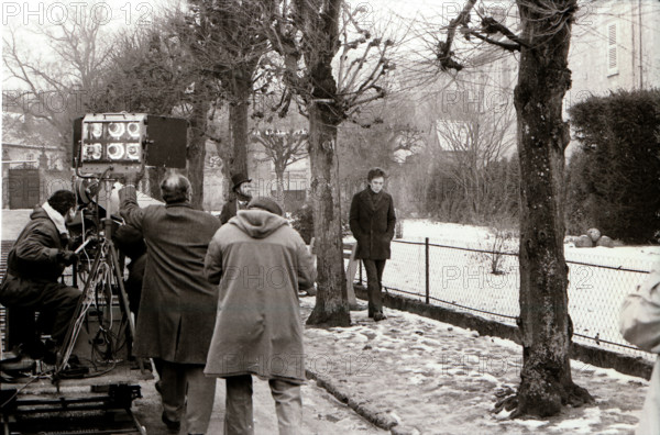 Terence Stamp sur le tournage du film "Une saison en enfer"  en 1970