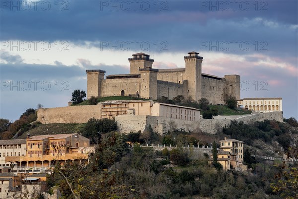 Spolète, Rocca Albornoz