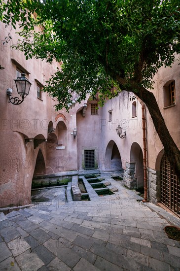 Cefalù, Medieval Wash-house