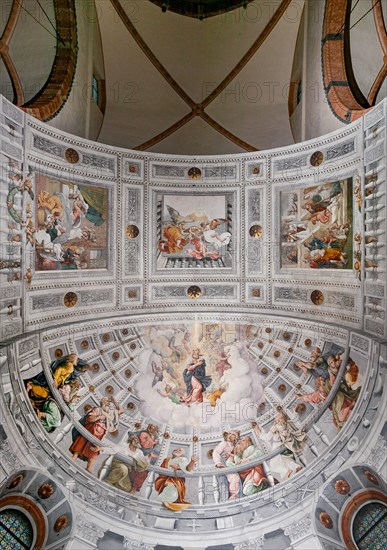 Verona, Duomo, interior