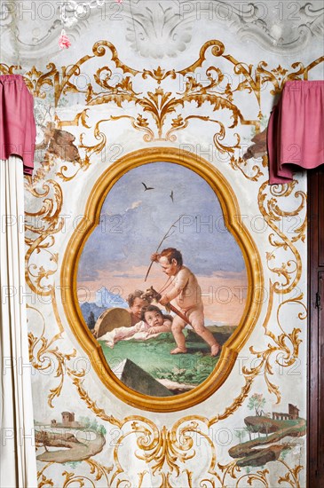 Vicenza, Villa Valmarana ai Nani, Guest Lodgings, the Room of the Putti, medallion with putti