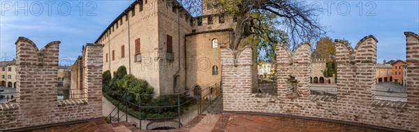 Fontanellato, Rocca Sanvitale: view of the fortress and i some houses