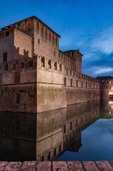 Fontanellato, Rocca Sanvitale: night view of the fortress and its moat