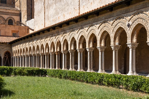 Monreale, Duomo, cloister of the Benedictine monastery