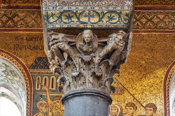 Monreale, Duomo: Corinthian capital