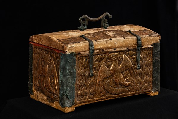 Monreale Cathedral, Diocesan Museum: wooden and gilded pastiglia reliquary box