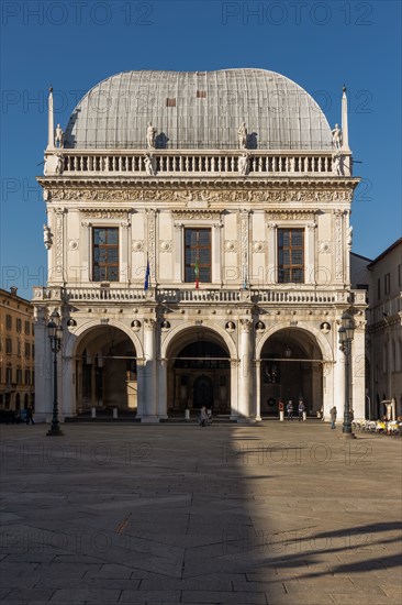 Brescia, place de la Loggia