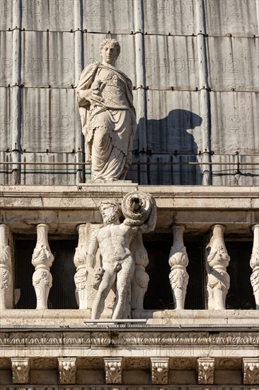 Brescia, place de la Loggia