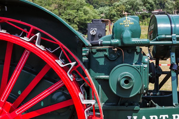 Old tractor. Detail.