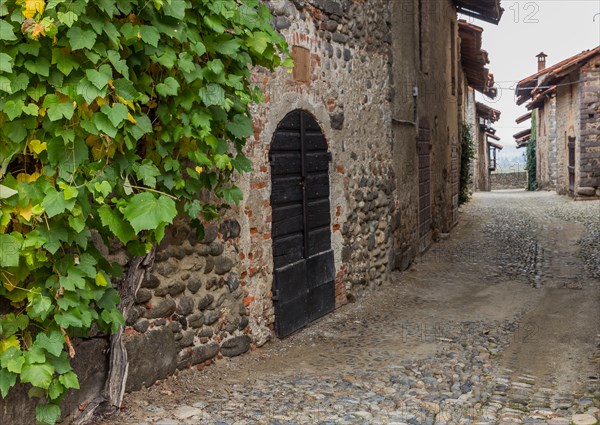 Candelo, Ricetto (fortified structure)