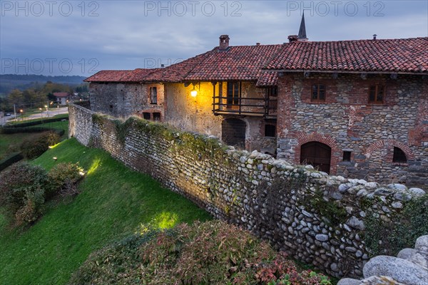 Candelo, Ricetto (fortified structure)