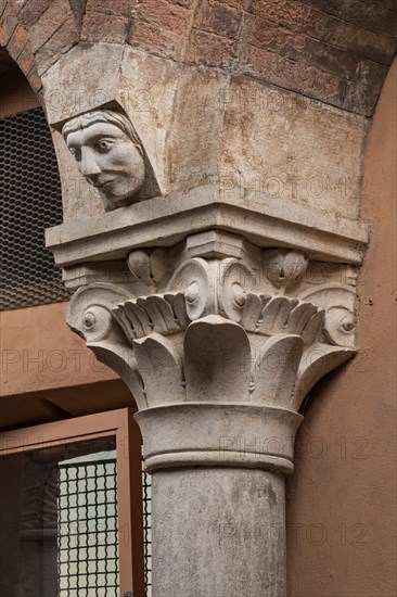 Modena, Ghirlandina Tower, Torresani Hall, north wall