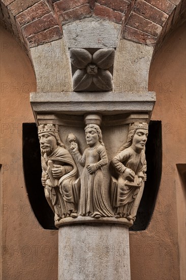 Modena, Ghirlandina Tower, Torresani Hall, east wall