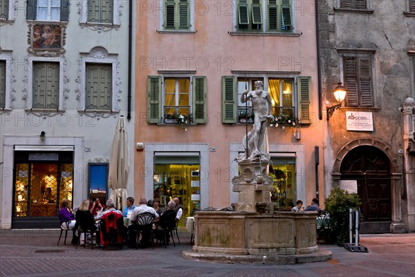 Rovereto, piazza Cesare Battisti