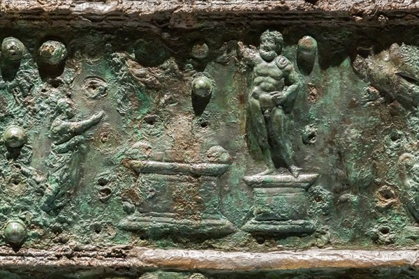 Coffre en pierre de la Maison de Triptolème à Pompéi