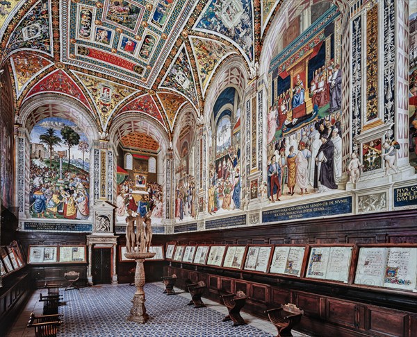 Intérieur de la Libreria Piccolomini à Sienne