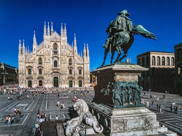 Exterior view of the Milan Cathedral