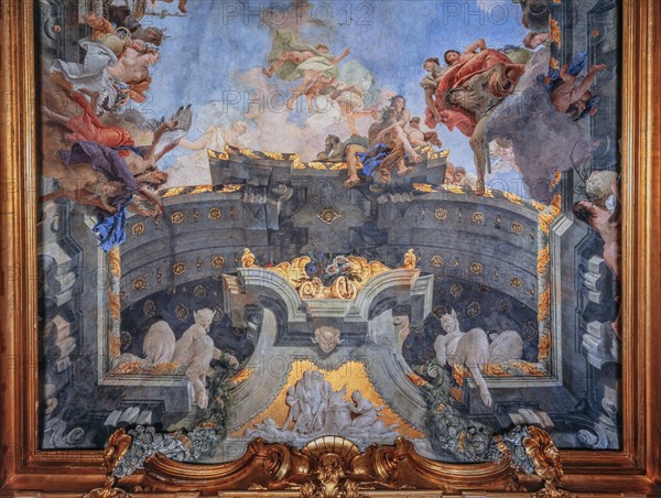 Palazzo Clerici,  Galleria degli arazzi o salone del Tiepolo