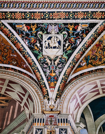 Vault of the Piccolomini Library in Siena