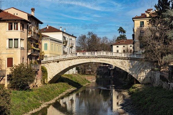 Vicenza: San Michele Bridge