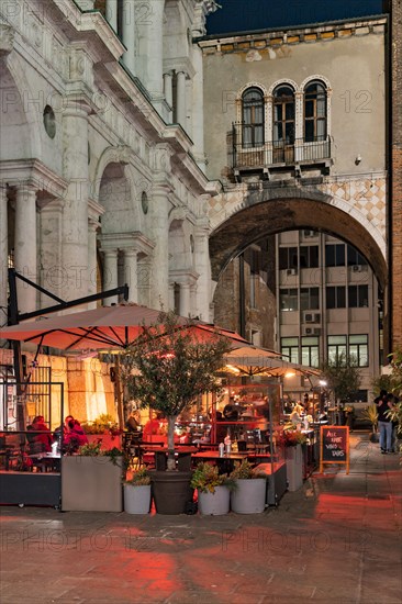 Vicenza, Delle Erbe Square