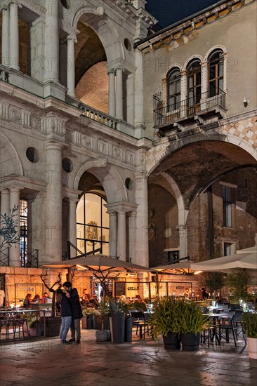 Vicenza, Delle Erbe Square