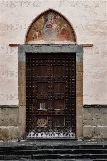 Florence, Church of St. Ambrose: the facade