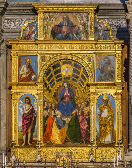 Bergamo, Chiesa di Santo Spirito: polittico in otto scomparti "Madonna in trono con apostoli, quattro santi, Padre Eterno con l'Angelo e l'Annunziata", del Bergognone (1515).

[ENG]
Bergamo, Church of Santo Spirito:  polyptych made of 8 compartments  "Madonna sitting on the throne with four Saints, the Eternal Father with Angel and Annunciate, by Bergognone (1515).
Bergamo (BG), Lombardia - Lombardy, Italia - Italy