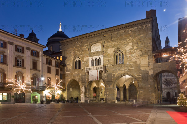 Architettura, Arte, Piazza, Turismo, Viaggio, Lombardia [ENG], Architectture, Art, Piazza, Tourism, Travel, Lombardy