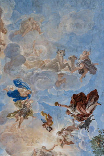 Medici Riccardi Palace, Gallery of Mirrors (or Room Luca Giordano): “The Chariot of the Moon”, detail of the vault.
Frescoes by Luca Giordano, 1682 - 1685.
Palazzo Medici Riccardi, Firenze (FI) - Florence, Toscana - Tuscany, Italia - Italy