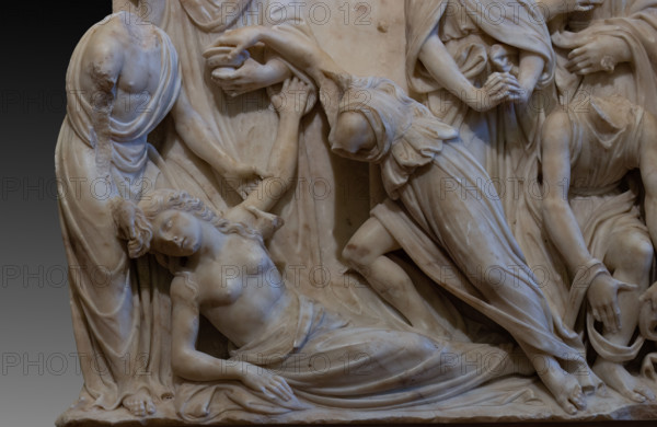 “Monumento funebre di San Giovanni Gualberto”, fondatore dell’Ordine Vallombrosano. Opera di Benedetto da Rovezzano, marmo bianco, 1505-13. Particolare del rilievo con la “traslazione del corpo di S. Giovanni Gualberto”.

[ENG]
The “funeral monument of San Giovanni Gualberto”, founder of the Vallombrosan Order. Artwork by Benedetto da Rovezzano, white marble, 1505-13. Detail of the relief with the "translation of the corpse of St. Giovanni Gualberto".
Chiesa di San Salvi, Museo del C, Firenze (FI) - Florence, Toscana - Tuscany, Italia - Italy