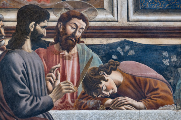 “L’Ultima Cena”, affresco (453 × 975 cm)  di Andrea del Castagno, 1447 circa, conservato sulla parete ovest del refettorio del monastero di Sant'Apollonia a Firenze, oggi museo del Cenacolo di Sant’Apollonia. Particolare con Gesù al centro e San Giovanni, seduto al suo fianco, che piega la testa accostandosi al suo petto ed appoggiandosi sul tavolo visibilmente addormentato. Di spalle è Giuda Iscariota, seduto su uno sgabello che appoggia (non a caso) al di sotto della pedana, è l'unico ad occupare il lato opposto del tavolo ed è solo davanti a Gesù. La collocazione di Giuda separato dal resto degli apostoli è tipica di questo tema iconografico (anche se di solito si trova a destra, piuttosto che a sinistra di Cristo). La sua figura, senza aureola, con la chioma nera, la barba scura, lo sguardo penetrante ed il naso adunco assomiglia a quella di un satiro della mitologia romana, dalla quale i cristiani avevano mutuato molte delle caratteristiche fisiche del diavolo.

[ENG]
“The Last...