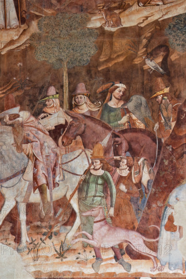 Pisa, Camposanto monumentale: ”Trionfo della Morte”, particolare degli affreschi di Buonamico Buffalmacco, 1336/1341. Dettaglio con nobili cavalieri e falconieri, cavalli e levriero, falcone.

[ENG]
Pisa, Monumental Cemetery: "Triumph of Death," detail of the frescoes by Buonamico Buffalmacco, 1336/1341. Detail with noble knights and falconers, horses and a greyhound, and a falcon.
Camposanto Monumentale, Pisa (PI), Toscana - Tuscany, Italia - Italy