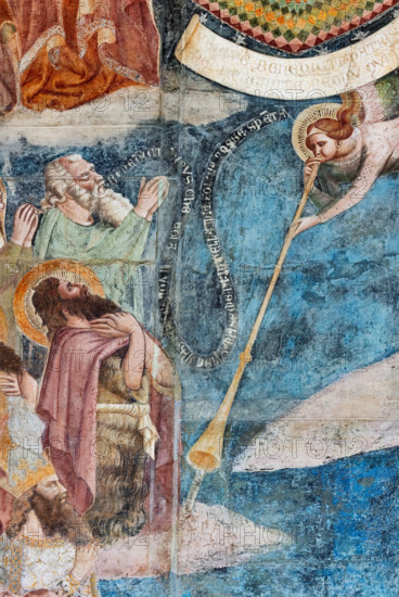 Pisa, Camposanto monumentale:
“Giudizio Universale”.  Affreschi di Buonamico Buffalmacco, 1336/1341.
particolare con un angelo buccinatore (suonatore di buccina, o tubicino).

[ENG]
Pisa, Monumental Cemetery: "The Last Judgement”. Frescoes by Buonamico Buffalmacco, 1336/1341.
Detail with an angel playing a tuba.
Camposanto Monumentale, Pisa (PI), Toscana - Tuscany, Italia - Italy