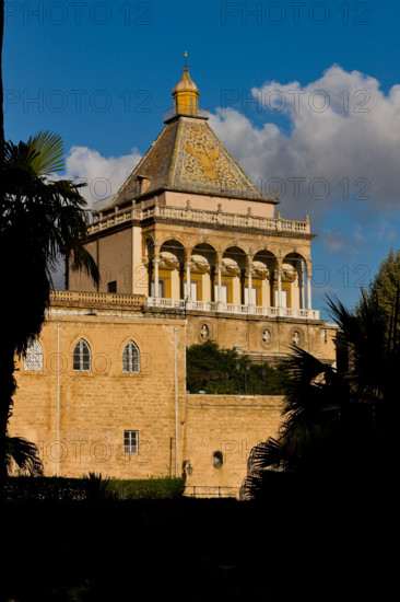Palermo, Palazzo Reale o Palazzo dei Normanni: veduta della Torre di Porta Nuova.

[ENG]
Palermo, The Royal Palace or Palazzo dei Normanni (Palace of the Normans): view of the Porta Nuova Tower.
Palazzo Reale (Palazzo dei Norma, Palermo (PA), Sicilia - Sicily, Italia - Italy