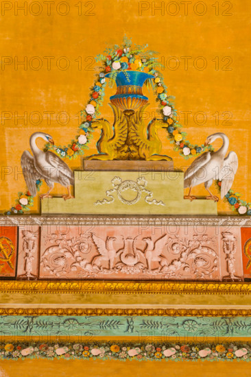 Palermo, Palazzo Reale o Palazzo dei Normanni, Torre di Porta Nuova, sala: particolare della decorazione del soffitto con rappresentazone di cigni.

[ENG]
Palermo, The Royal Palace or Palazzo dei Normanni (Palace of the Normans), Porta Nuova Tower, room: detail of the decoration of the ceiling depicting two swans.
Palazzo Reale (Palazzo dei Norma, Palermo (PA), Sicilia - Sicily, Italia - Italy