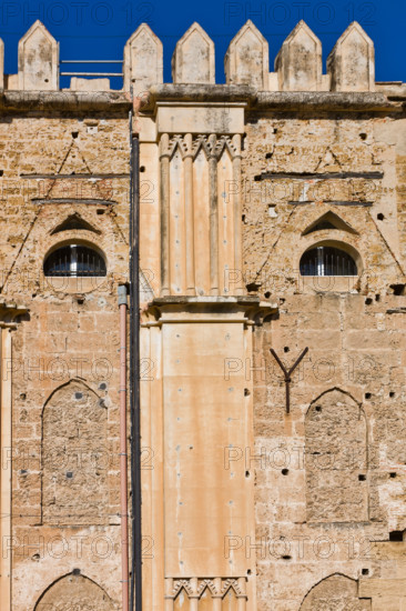 Palazzo Reale (Palazzo dei Normanni), fronte Sud-Ovest:
Palazzo Reale o "dei Normanni", Palermo (PA), Sicilia - Sicily, Italia - Italy