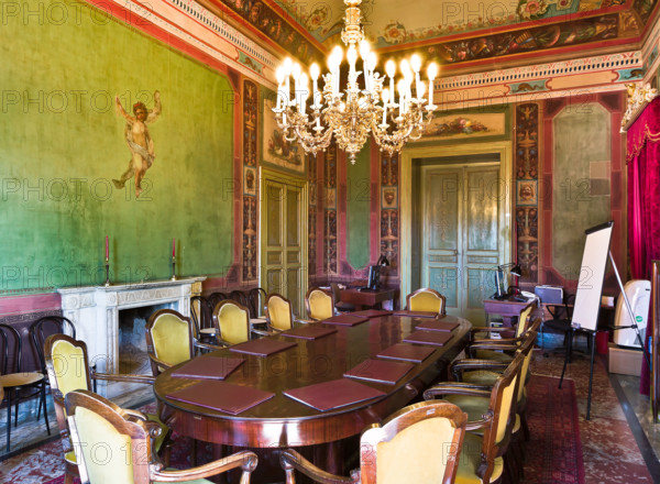 Palermo, Palazzo Reale o Palazzo dei Normanni, Appartamento Reale, Sala Gregorietti  (sala accanto a quella Pompeiana): veduta. Tale stanza è sala lettura per i parlamentari.

[ENG]
Palermo, The Royal Palace or Palazzo dei Normanni (Palace of the Normans), The Royal Apartment, The Gregorietti Room (the room beside the Pompeiana Room): view. This one is the reading room for the members of the Parliament.
Palazzo Reale (Palazzo dei Norma, Palermo (PA), Sicilia - Sicily, Italia - Italy