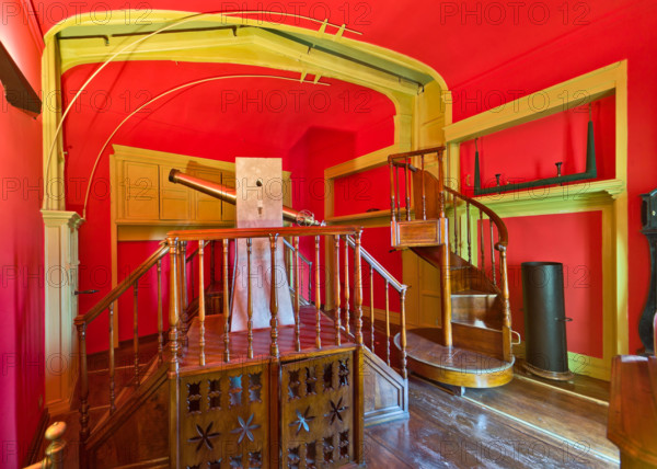 Palermo, Palazzo Reale o Palazzo dei Normanni, Torre Pisana, Osservatorio Astronomico "Giuseppe Piazzi": Sala della Specola.

[ENG]
Palermo, The Royal Palace or Palazzo dei Normanni (Palace of the Normans), the Pisana Tower, The Astronomical Observatory "Giuseppe Piazzi" : The Room of the Specola.
Palazzo Reale (Palazzo dei Norma, Palermo (PA), Sicilia - Sicily, Italia - Italy