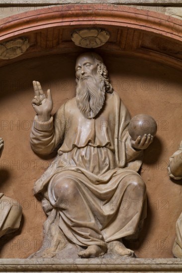 Modena, Duomo, interno, navata destra: monumento funerario dedicato a Francesco Molza; di Bartolomeo Spani, 1516. Marmo di Carrara, marmo proconnesio, pietra d'Istria e rosso ammonitico.

[ENG]
Modena, Cathedral, interior, right aisle: funerary monument dedicated to Francesco Molza; Bartolomeo Spani, 1516. Carrara marble, Proconnesian marble, Istrian stone and red ammonitic stone.
Duomo, Modena (MO), Emilia Romagna, Italia - Italy