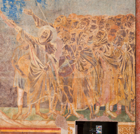 Assisi, Basilica superiore di San Francesco, transetto meridionale, parete est, Crocifissione: Particolare del gruppo di destra con San Longino, il centurione e i farisei.
Affreschi di Cimabue (Cenni di Pepo 1277-1283?).

[ENG]
Assisi, Upper Basilica of San Francesco, south transept, east wall, Crucifixion: detail of the right group with Saint Longinus, the centurion and the Pharisees.
Frescoes by Cimabue (Cenni di Pepo 1277-1283?).
Basilica superiore di San France, Assisi (PG), Umbria, Italia - Italy