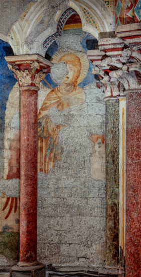 Assisi, Basilica superiore di San Francesco, transetto meridionale, parete est, registro mediano: l’angelo centrale delle gerarchie angeliche. Affreschi di Cimabue (Cenni di Pepo 1277-1283?).


[ENG]
Assisi, Upper Basilica of Saint Francis, southern transept, east wall, the middle register: the central angel of the angelic hierarchies. Frescoes by Cimabue (Cenni di Pepo 1277-1283?).
Basilica superiore di San France, Assisi (PG), Umbria, Italia - Italy